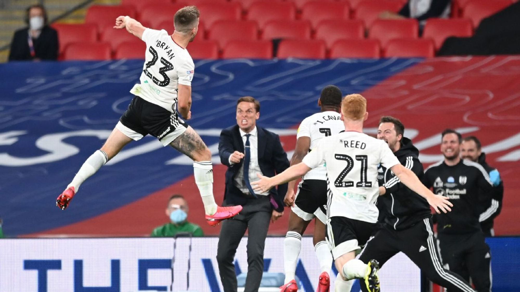 这位前锋不 这位前锋不