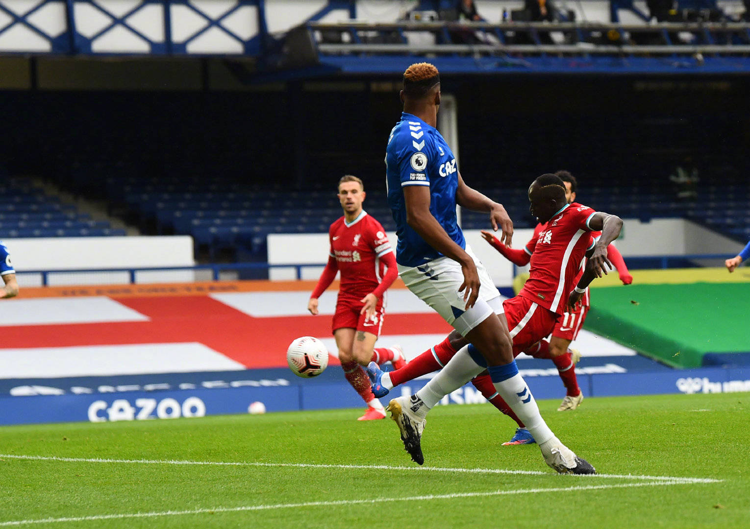 中屡屡出现 中屡屡出现